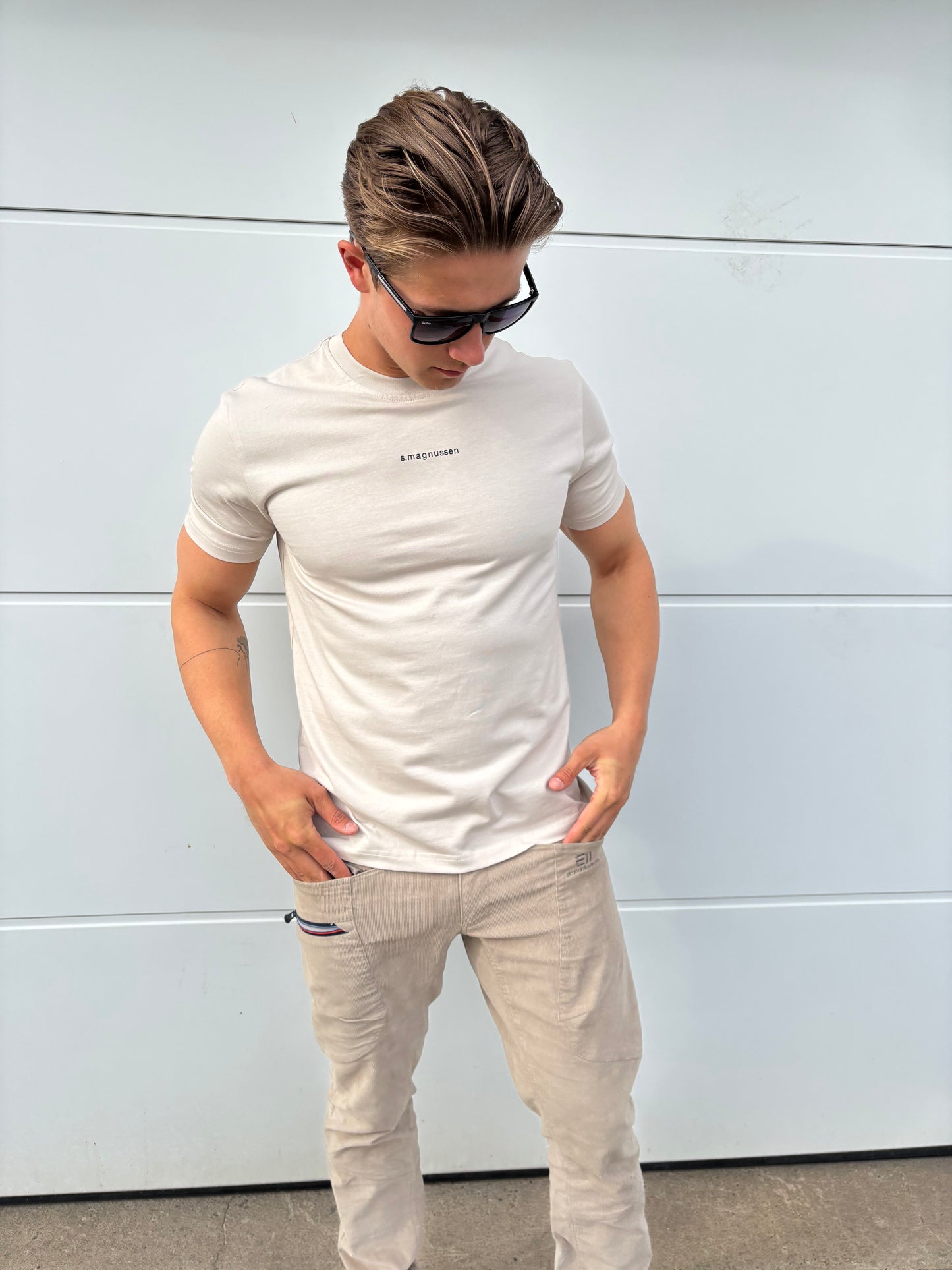 Beige T-SHIRT