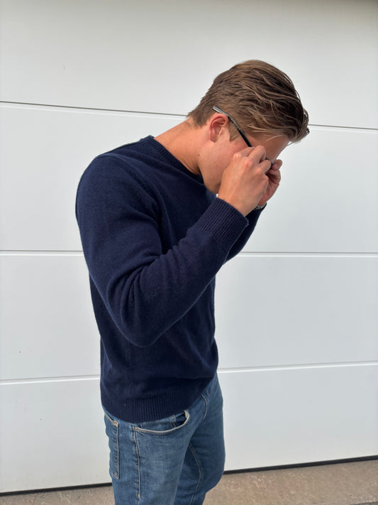 NAVY-BLUE CREWNECK